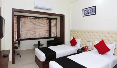 Deluxe Double Room, City View