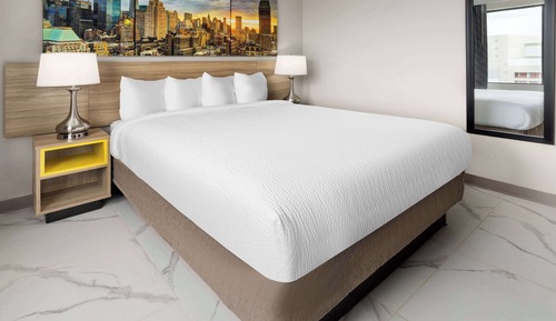 Room, 1 Queen Bed, Non Smoking
