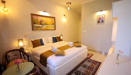 Double Room, Mountain View