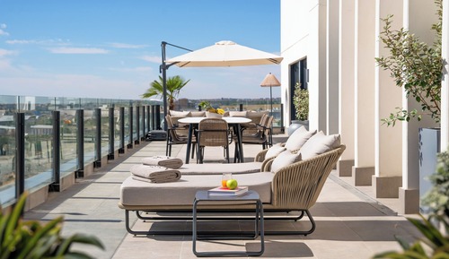 Room (The Townhouse 2+2)