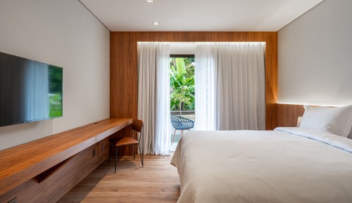 Standard Room, 1 Queen Bed