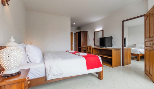 Family Connecting Room