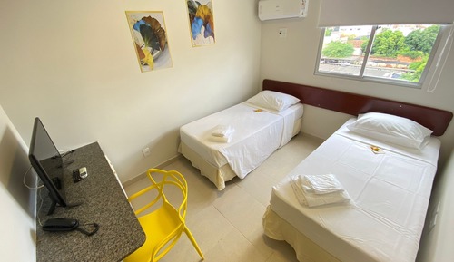 Standard Room, 2 Twin Beds, City View