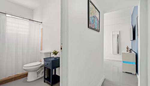 Apartment (3 Bedrooms)