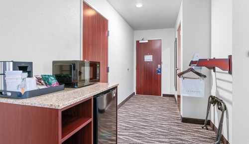 Room, 1 King Bed, Accessible, Non Smoking