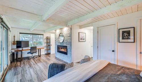 House (2 Bedrooms)