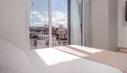 Studio with balcony