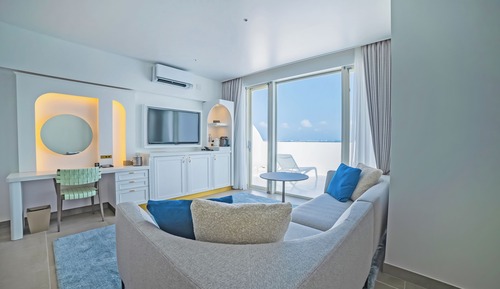 Deluxe Room, Accessible, Non Smoking