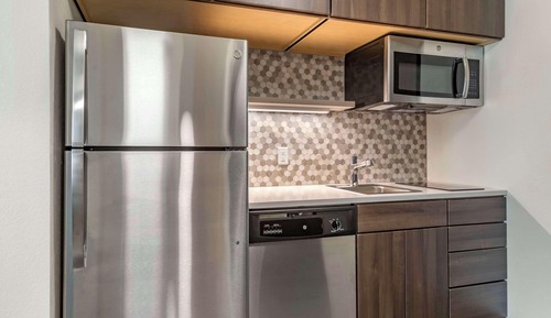 Standard Room, 2 Queen Beds, Non Smoking