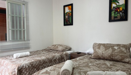 Economy Room, Multiple Beds, Ensuite