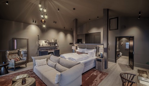 Loft suite with Harbour view