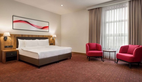 Superior Room, 1 King Bed, Non Smoking