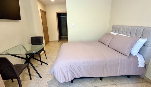 Executive Studio Suite