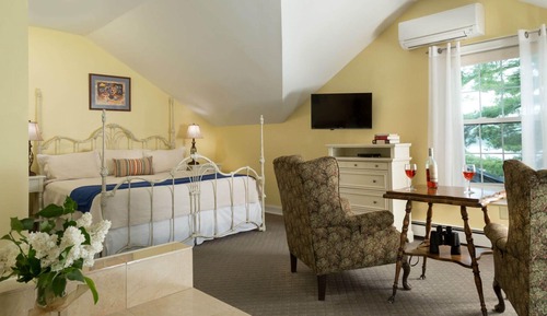 Mount Katahdin, 3rd Floor, Fireplace, Jetted Spa Tub