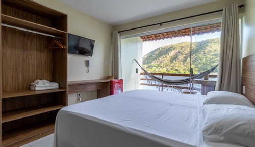 Premium Suite, 1 Queen Bed, Patio, River View