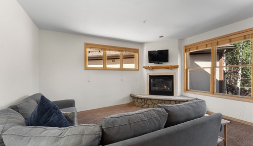 Apartment (2 Bedrooms)