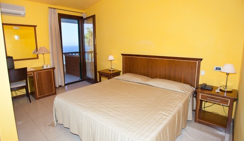 Classic Double Room, Sea View
