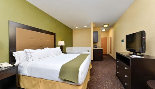 Standard Room, 1 King Bed, Roll-in Shower (California King, Communications)