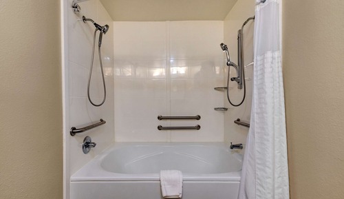 Suite, 1 King Bed, Non Smoking (Top Floor)