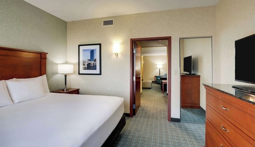 Suite, 1 King Bed with Sofa bed, Accessible, Refrigerator & Microwave (2 Rooms, Tub)