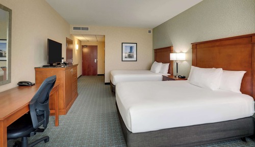 Deluxe Room, 2 Queen Beds, Accessible, Refrigerator & Microwave (Hearing Accessible, Roll in Shower)