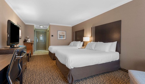 Standard Room, 2 Queen Beds, Non Smoking, Balcony