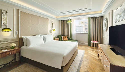 Suite, 1 King Bed