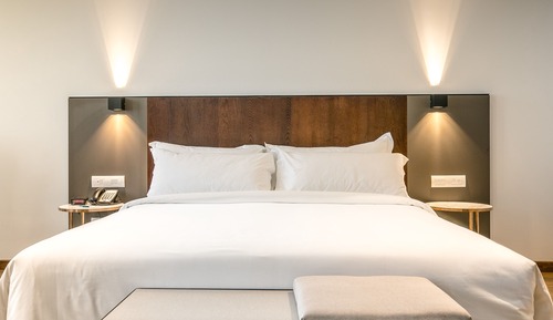 Signature Deluxe King Room