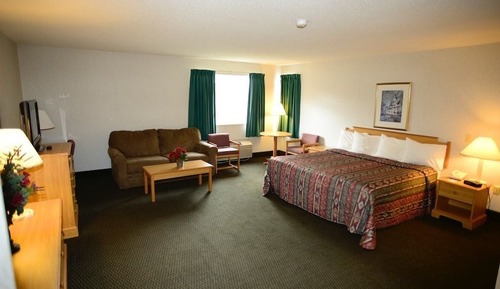 Suite, Jetted Tub