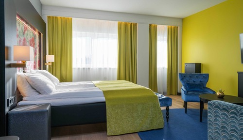 Family Room, 2 Twin Beds, Non Smoking (Standard)