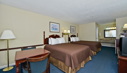Standard Room, 2 Double Beds, Smoking