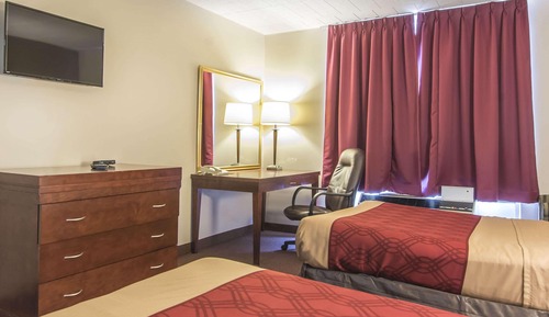 Standard Room, 2 Queen Beds, Non Smoking