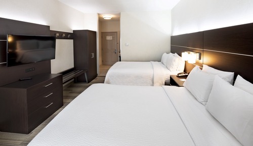 Suite, 2 Queen Beds