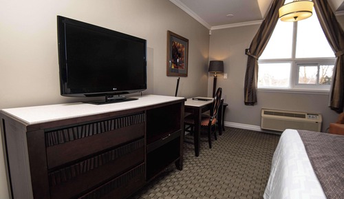 Deluxe Room, 1 King Bed, Non Smoking