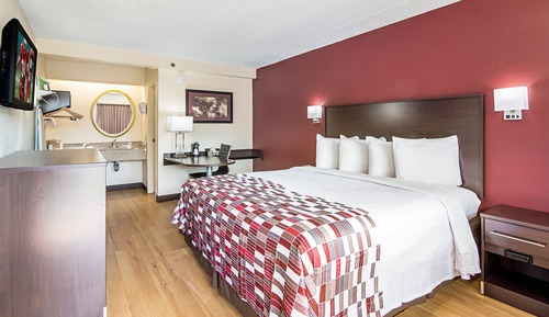 Superior Room, 1 King Bed, Smoking