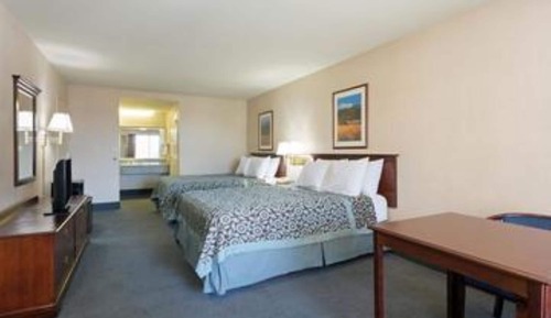 Standard Room, 2 Queen Beds