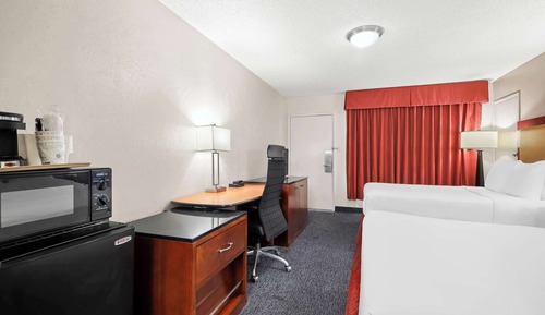 Standard Room, 2 Double Beds, Non Smoking, Refrigerator & Microwave