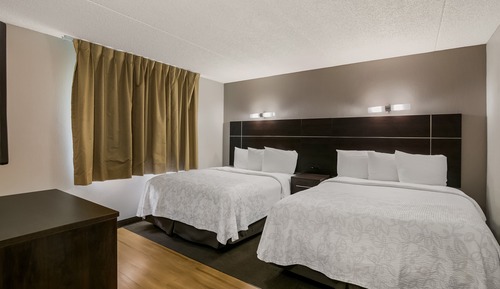 Standard Suite, 2 Queen Beds (Smoke Free)