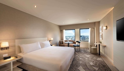 King Executive Room with View