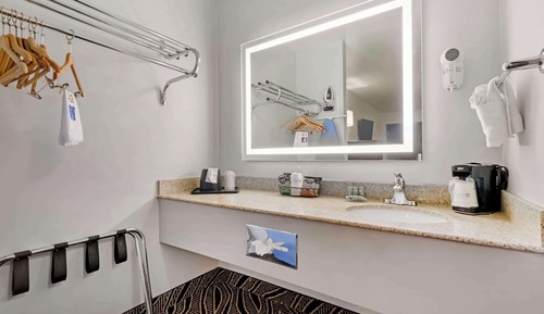 Standard Room, 2 Double Beds, Non Smoking