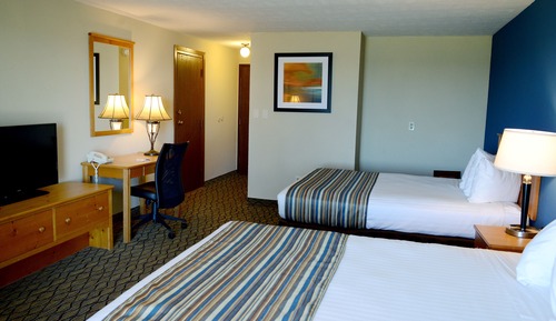 Standard Room, 2 Queen Beds, Courtyard View