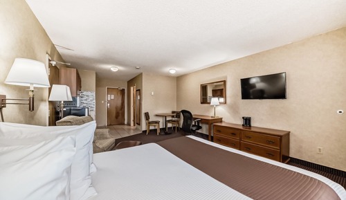 Economy Single Room, 1 Queen Bed, Smoking, Kitchenette