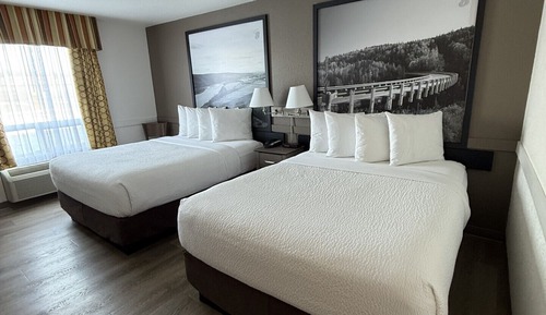Room, 2 Queen Beds, Non Smoking