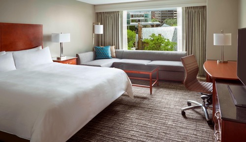 Room, 1 King Bed, Non Smoking, City View