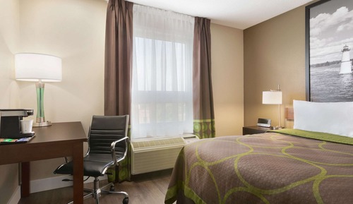 Suite, 1 King Bed, Non Smoking