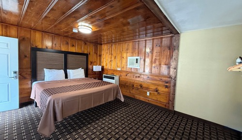 Room, 1 King Bed, Non Smoking