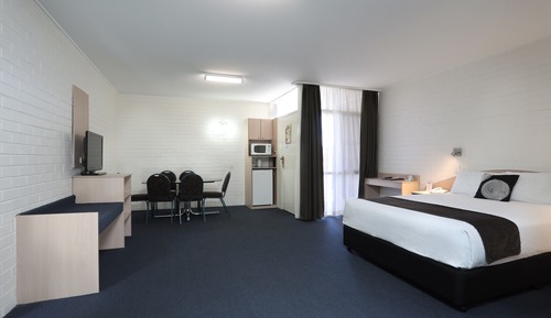 Suite, 1 King Bed, Non Smoking