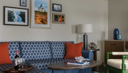 Suite, 1 King Bed (Bayside Bungalow Cove)