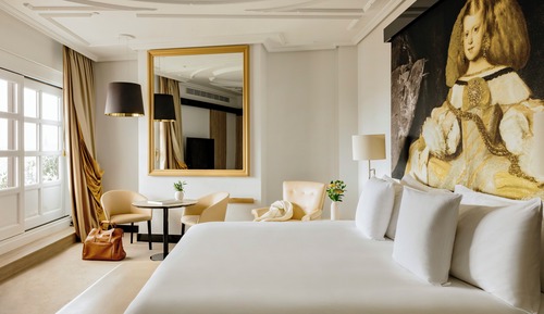 Presidential Penthouse Suite Red Level