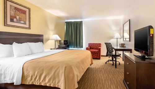 Standard Room, 2 Queen Beds, Non Smoking